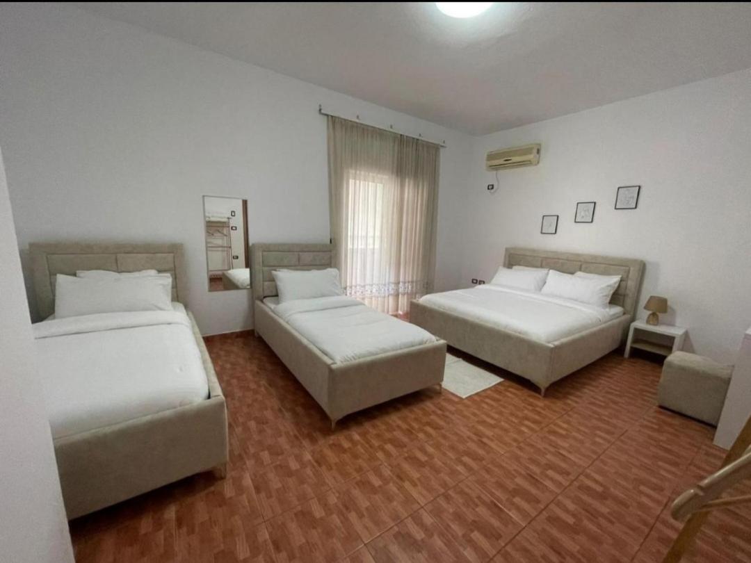 Villa Oasis Berat Exterior foto